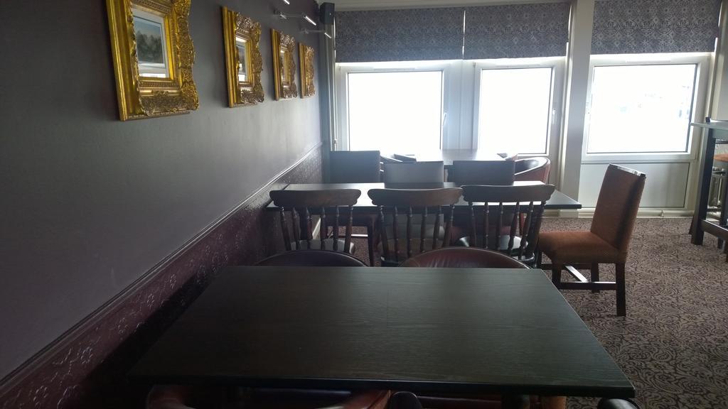 The Crown Inn Stornoway (Isle of Lewis) Exterior foto